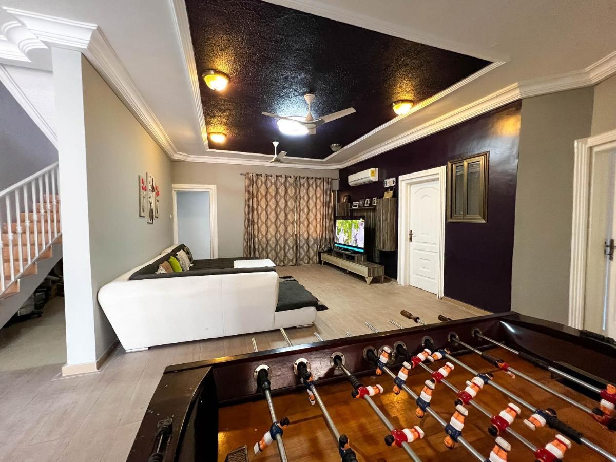T'S Place Adenta 外观 照片