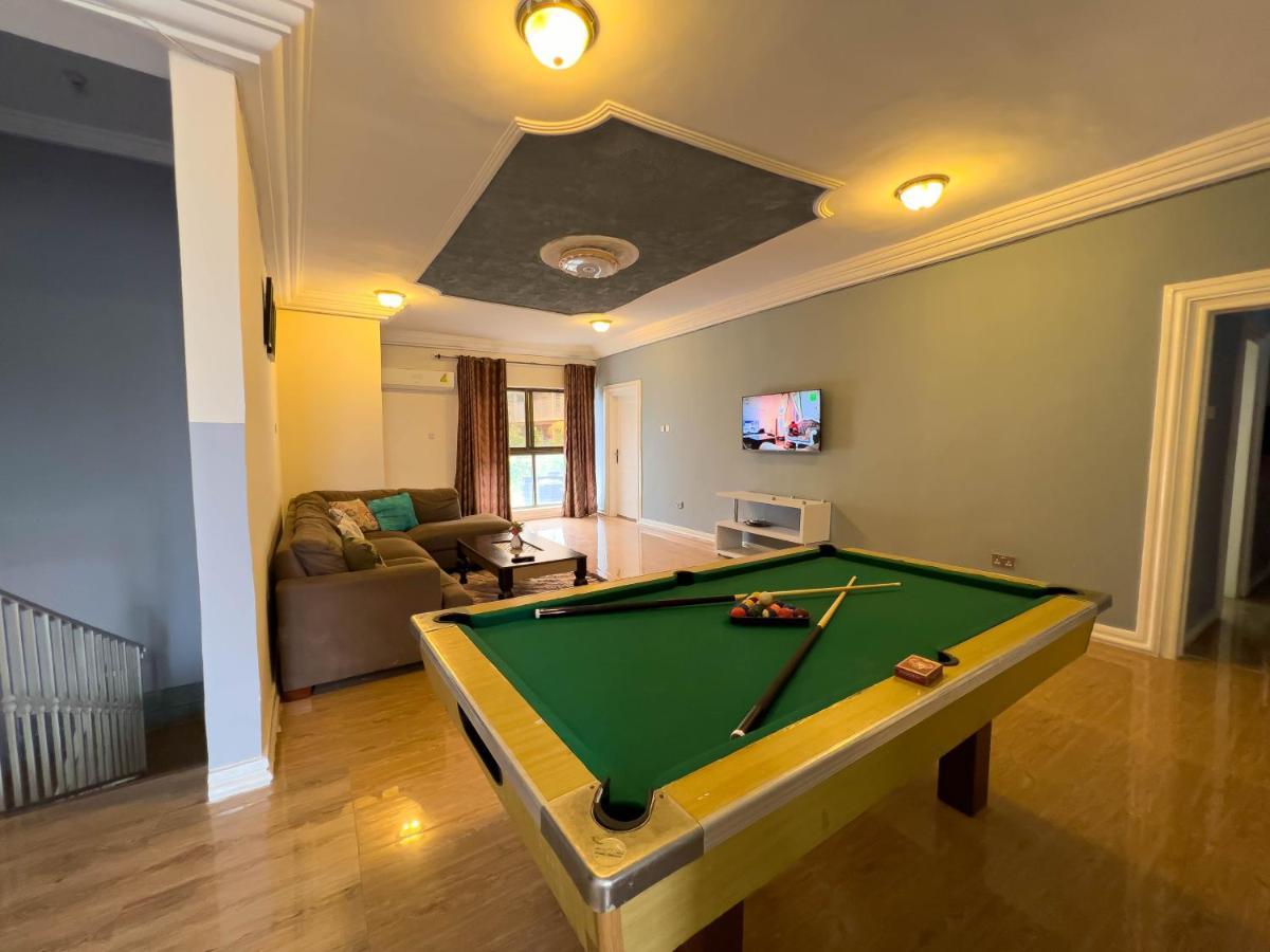 T'S Place Adenta 外观 照片